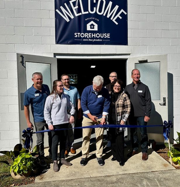 Storehouse grand opening on Broad River Road